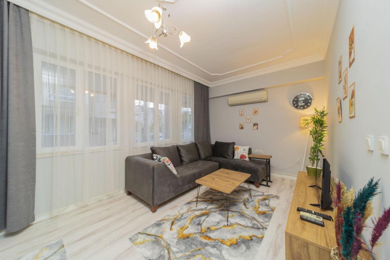 Vibrant Flat With Lovely Balcony In Muratpasa Antalya Bagian luar foto